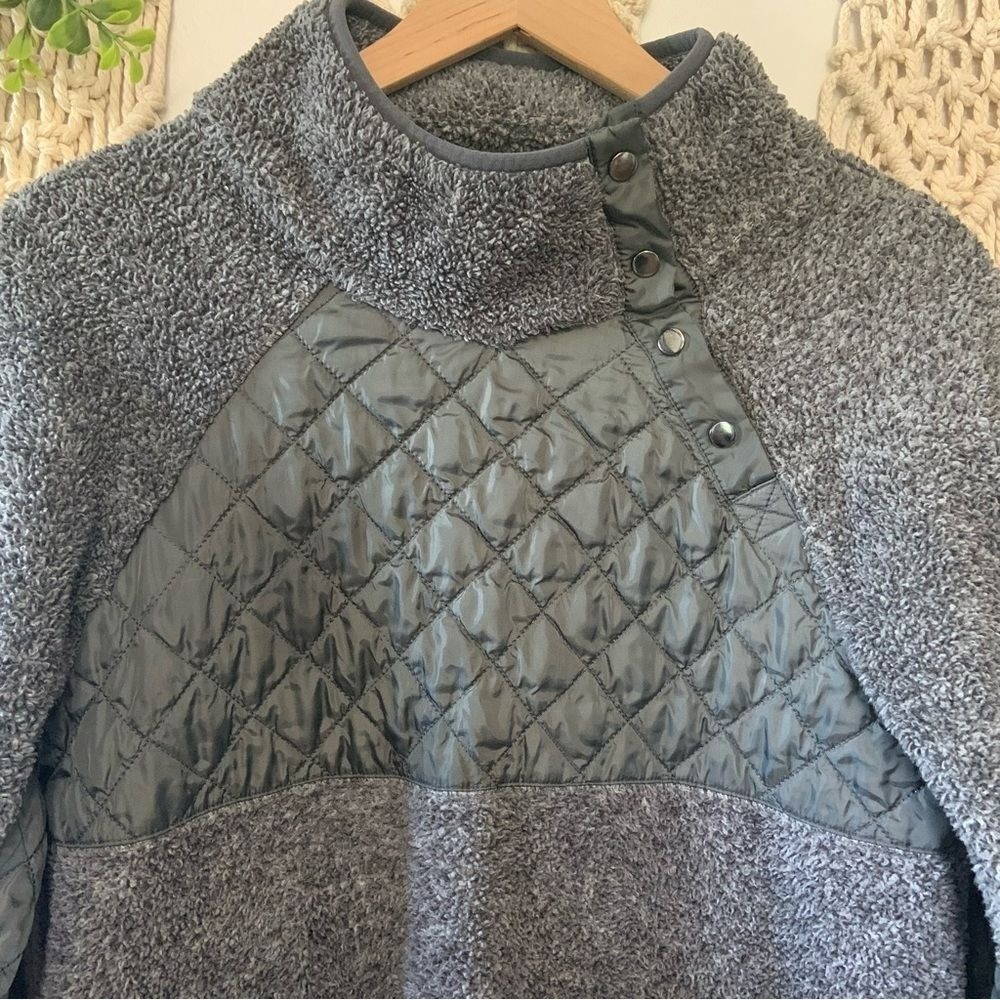 SIMPLY SOUTHERN Asymmetrical Snap Up Sherpa Fleece Pullover Gray Women's Medium - Picture 4 of 14